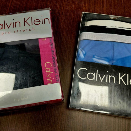 Calvin Klein men's briefs size S new, pack of 2, black and blue