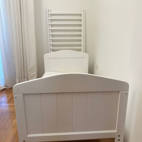 Woodies Hampton baby crib 70x140 with Bebestrom latex mattress