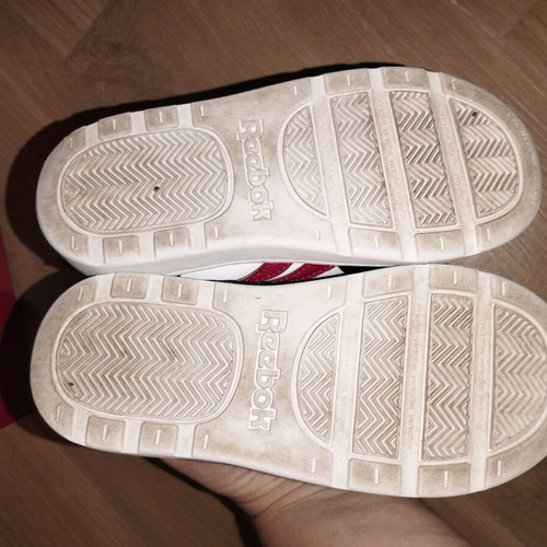 Reebok Kids Shoes like new, size 26-27, sneakers