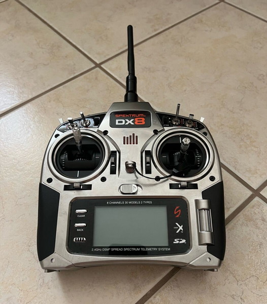 spektrum DX8 transmitter