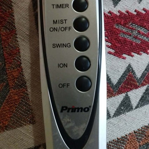 Primo remote control for ceiling or floor fan like new