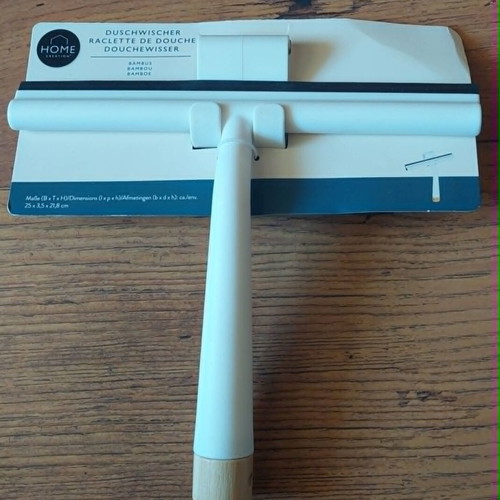 Window cleaning tool new, high-quality materials
