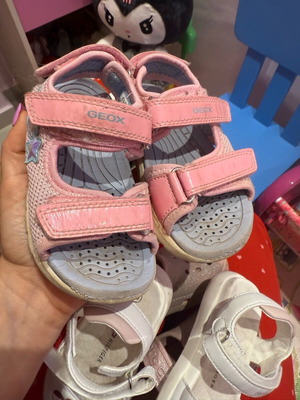 Geox νούμερο 25 σαν καινούργιο