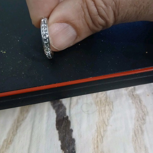 Women's titanium ring with zirconia new, modern and elegant