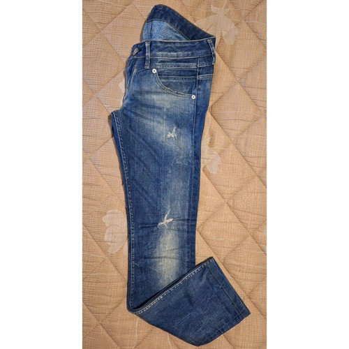 Blue jeans used