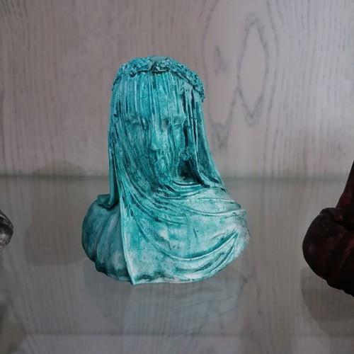 Sculptures set of 3 new, made of plaster and acrylics