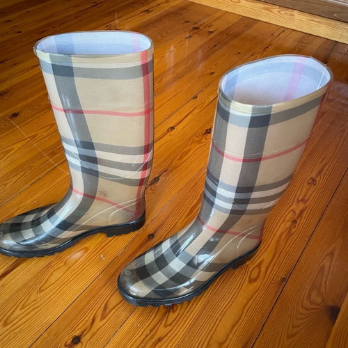 Burberry boots used, size 39, beige