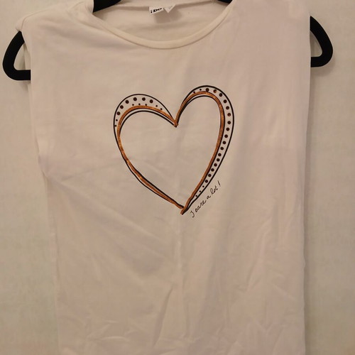 iDO White Top with Padded Shoulders and Gold Heart, Like New, XS