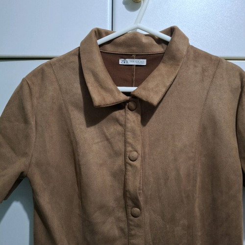 Suede short-sleeve Zara dress with collar and buttons, like new