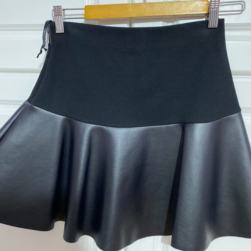 Iso skirt used leather with pleats size S