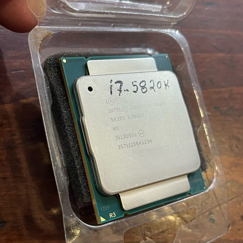 Intel Core i7-5820K 3.30GHz 6-Core 12-Thread CPU used, LGA2011-3