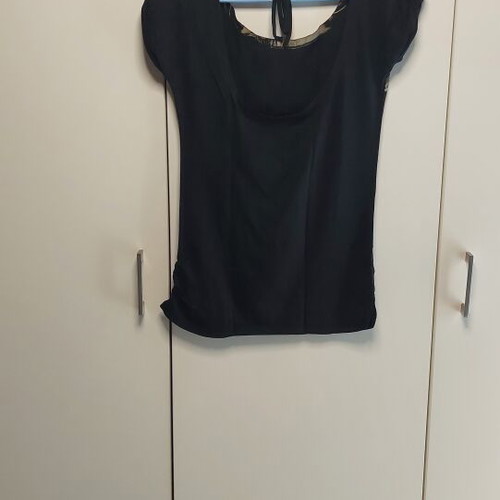 Bershka women's t-shirt medium used, black, slightly backless