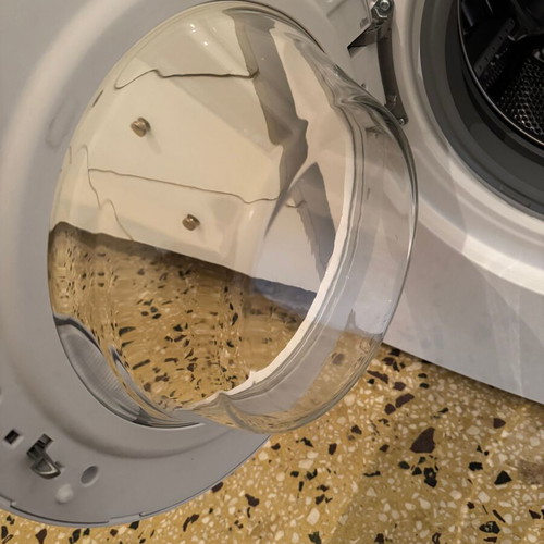 United UWM-5010 washing machine like new, 5 kg capacity