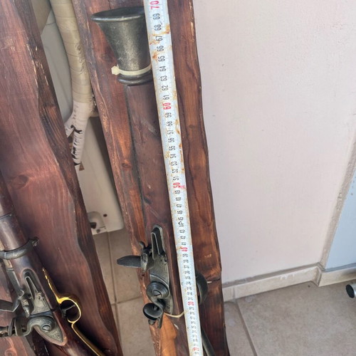 Decorative gun used 70cm replica on wood