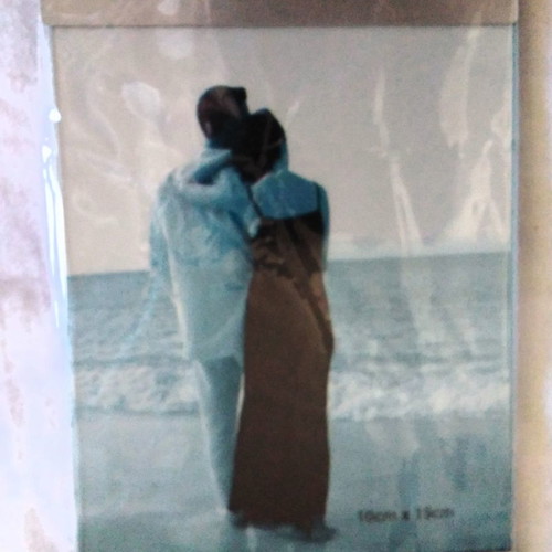 Photo frame new, dimensions 15.5x10.5 cm