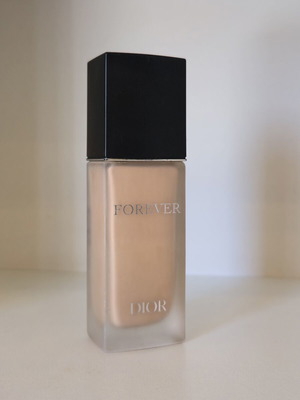 Dior Forever foundation like new, shade 2.5N, 30ml