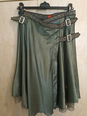 Boss silk skirt used, olive color