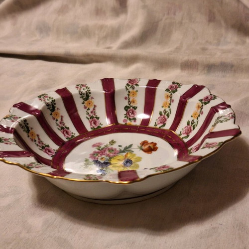Meissen porcelain bowl 24×6 cm like new with bright painted colors