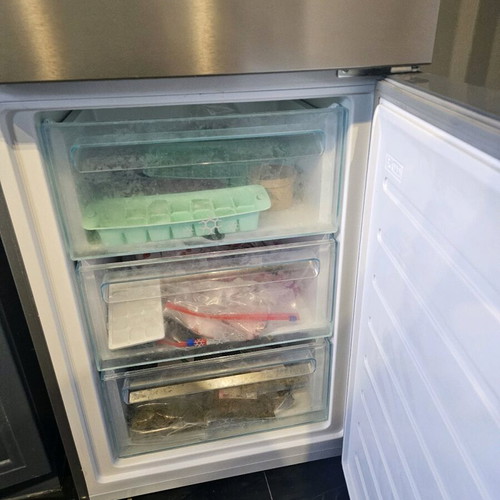 Candy CCE7T618EX refrigerator freezer like new, inox, No Frost