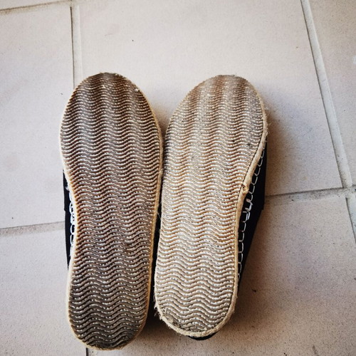 Chanel women's black ballerinas like new, size 36