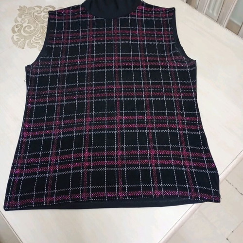 Women's elastic shiny blouse like new, black and pink