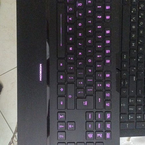 Modecom MC-800M Volcano keyboard like new with LED lighting