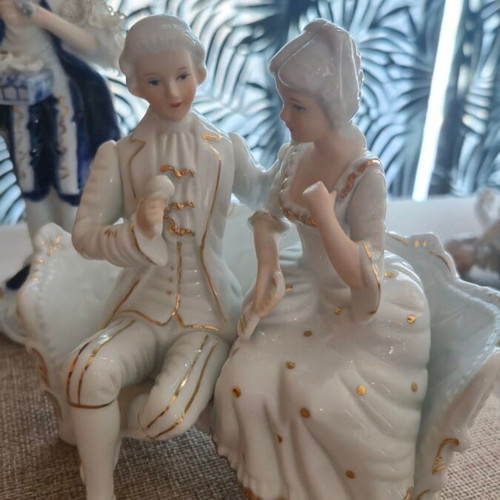 Porcelain Couple Figurines retro set of 3, like new