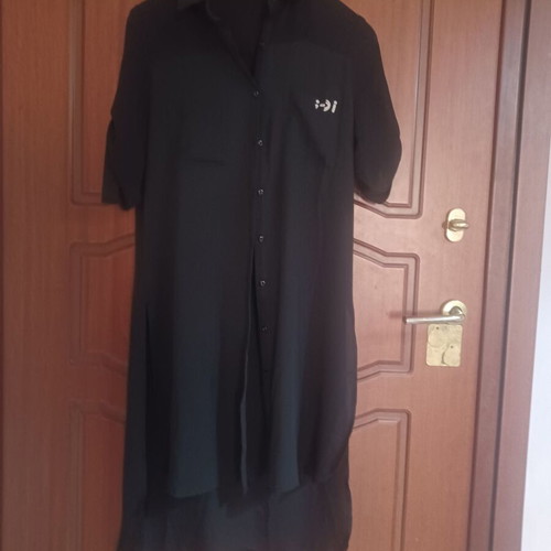 Long semi-transparent Cache Cache shirt like new, black, size S