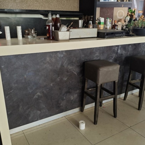 Corian bar counter white like new, length 7.40m