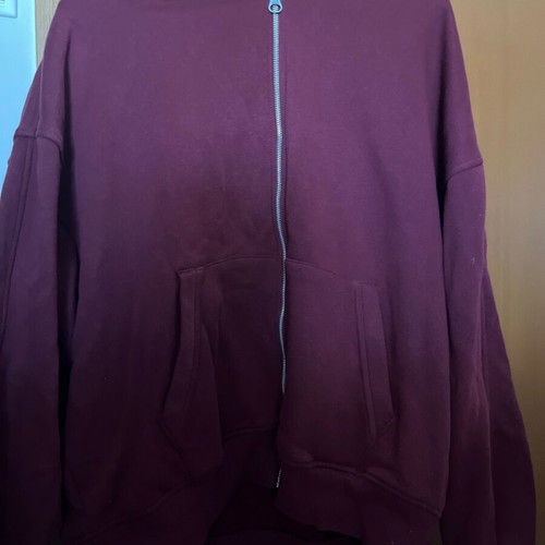 Bershka Burgundy Hoodie Jacket like new, size L