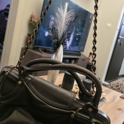 Vintage Luana Italy Leather Bag like new, doctor bowler style