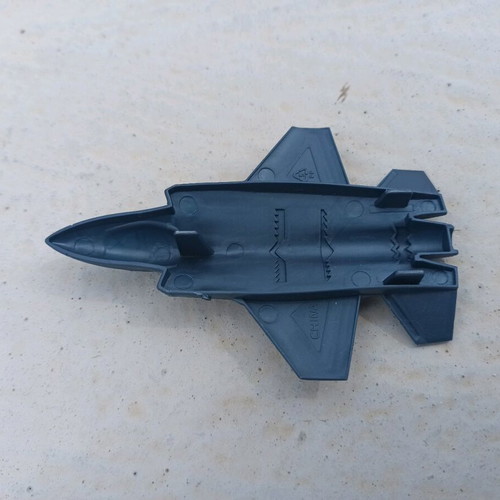 Plastic airplane imitation F-35 like new
