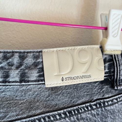 Stradivarius Jean pants D98 like new, high waist, black and grey