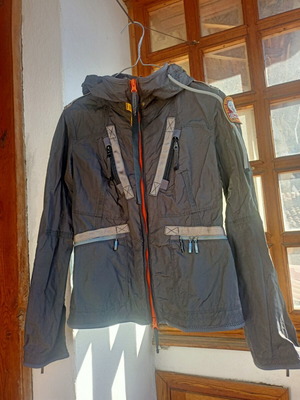 Parajumpers ветроустойчиво яке като ново, размер S, черно цветно