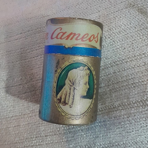 Golden Cameos vintage matchbox used