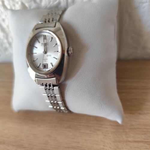 Seiko Automatic watch model 2205-7010 used, silver dial, 17 jewels
