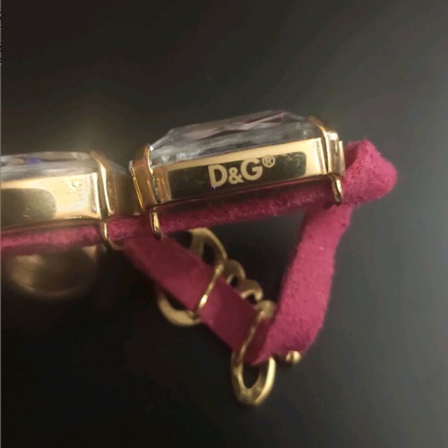 Dolce and Gabbana D&G pink suede leather necklace new