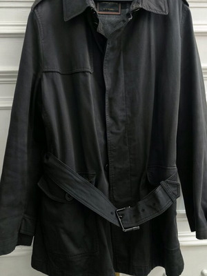 Burberry trench coat XXL black like new
