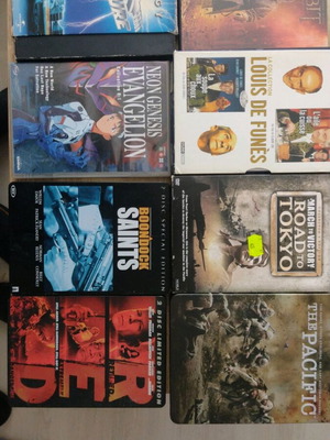 DVD discs like new with various movies and steelbook editions