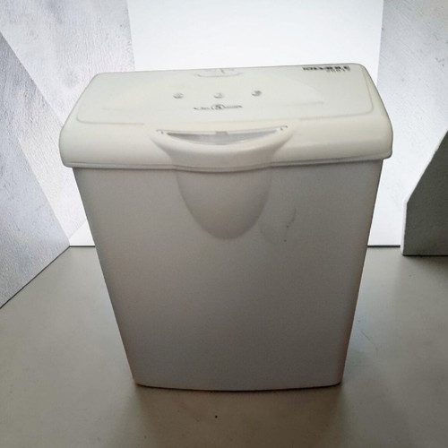 Shredder χαρτιου DAHLE 20017 used, cuts paper into strips