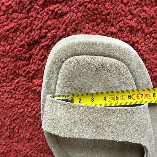 Esiot leather sandals used, size 36, beige