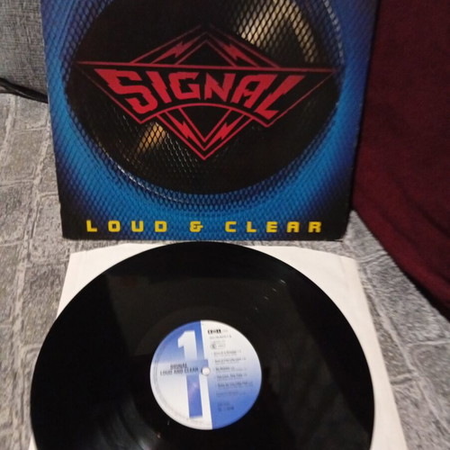Signal Loud & Clear vinyl record like new, rock