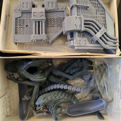 Alien Xenomorph Dog 3D Print Kit new, unassembled