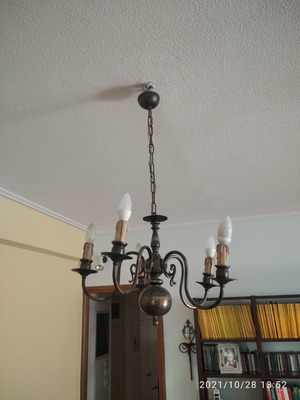 Chandelier 5 candles in excellent condition Gianniotiko