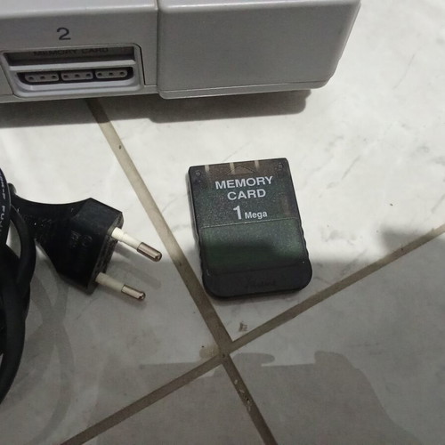 Sony PlayStation 1 SCPH-7502 console, complete set