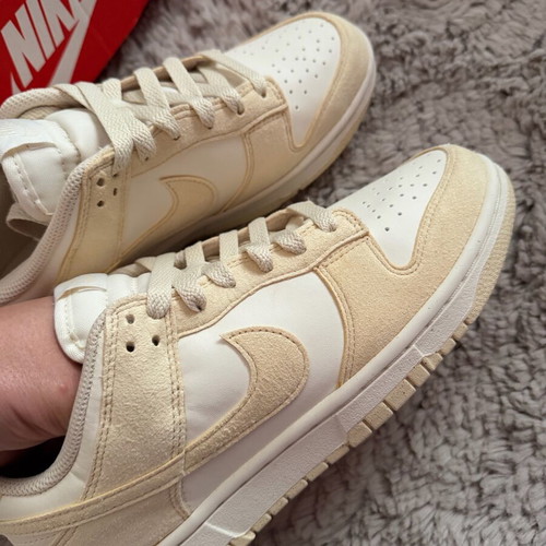 Nike Dunk Low new beige athletic shoes size 40.5
