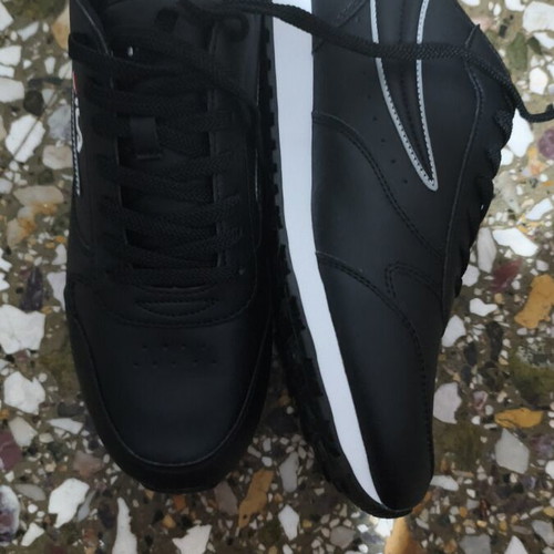 Fila sneakers size 43, brand new