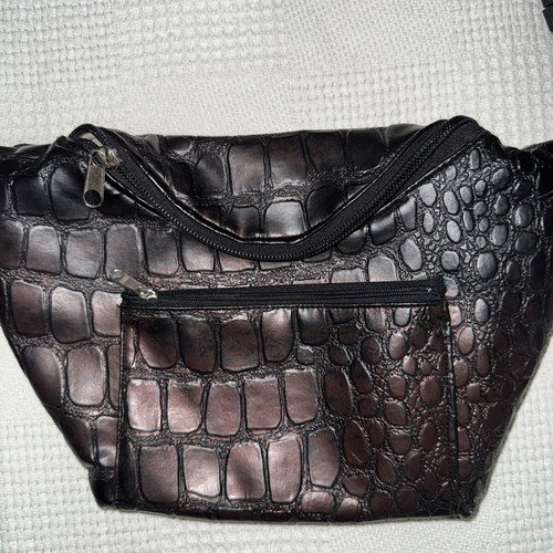 Banana bag croco fabric like new, brown, fits 500ml bottle