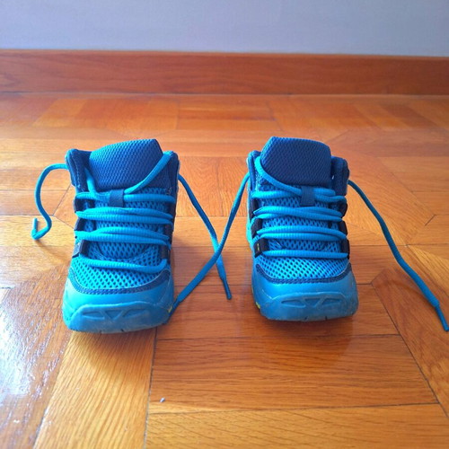 Adidas Terrex baby boots like new, size 19