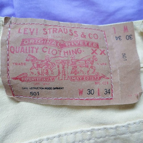 Levi's 501 men's vintage jeans W30L34 like new, light yellow